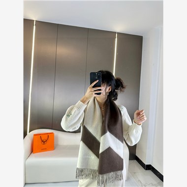HERMES  2025秋冬新款時尚圍巾 尺寸：150-30