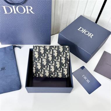 DIOR   2025新款時尚皮夾  尺寸:11.5 x 9.5CM