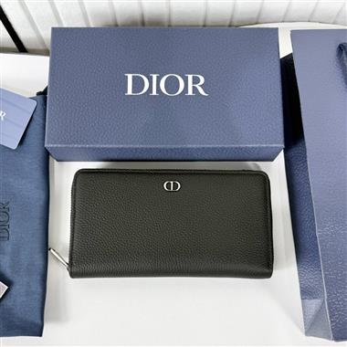DIOR   2025新款時尚皮夾  尺寸:19.8 x 11 x 2.5CM