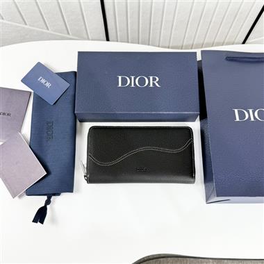 DIOR   2025新款時尚皮夾  尺寸:19.8 x 11CM