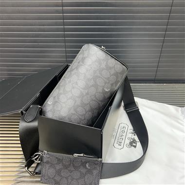 COACH   2025新款男生時尚包包  尺寸:12*22CM