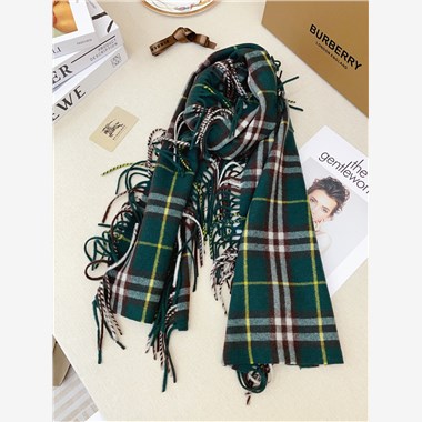 BURBERRY  2025秋冬新款時尚圍巾 尺寸:155-30