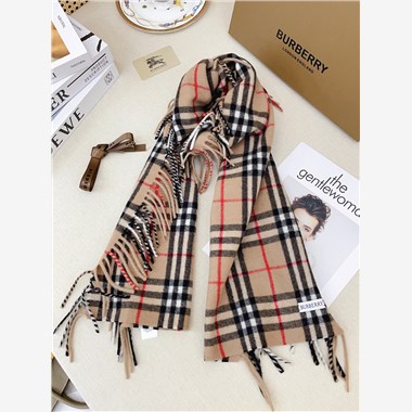 BURBERRY  2025秋冬新款時尚圍巾 尺寸:155-30