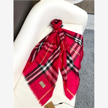 BURBERRY  2025秋冬新款時尚圍巾 尺寸:200-110
