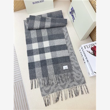 BURBERRY  2025秋冬新款時尚圍巾 尺寸:180-30