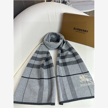 BURBERRY  2025秋冬新款時尚圍巾 尺寸：180-32