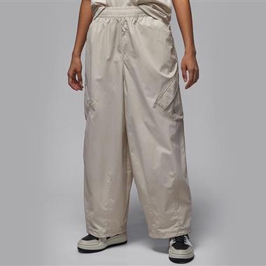 NIKE   2025秋冬新款休閒長褲  女生款