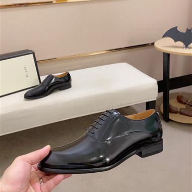 GUCCI   2025新款男生休閒時尚鞋子