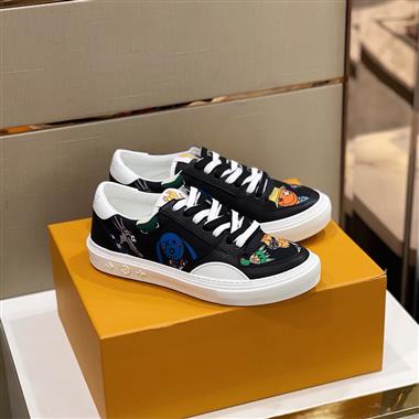 Louis Vuitton   2025新款男生休閒時尚鞋子