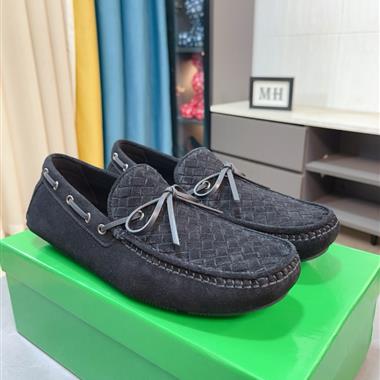 BOTTEGA VENETA   2025新款男生休閒時尚鞋子