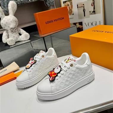 Louis Vuitton   2025新款女生休閒時尚鞋子