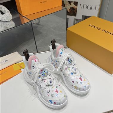 Louis Vuitton   2025新款女生休閒時尚鞋子