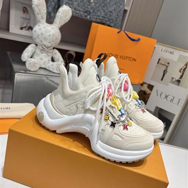 Louis Vuitton   2025新款女生休閒時尚鞋子