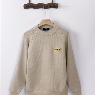 FENDI   2025秋冬新款保暖毛衣  尺寸偏大