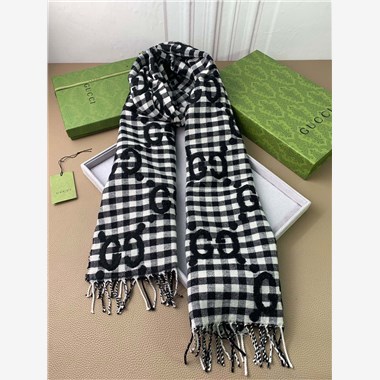 GUCCI  2025秋冬新款時尚圍巾 尺寸:240-35