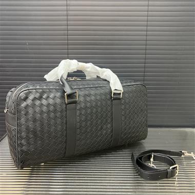 BOTTEGA VENETA  2025新款男生時尚包包 尺寸：48*26CM