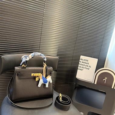 HERMES   2025新款女生時尚包包 尺寸:28*22CM