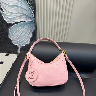 LOUIS VUITTON   2025新款女生時尚包包 尺寸：24*13CM