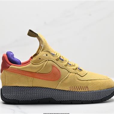 NIKE AIR FORCE 1 WILD