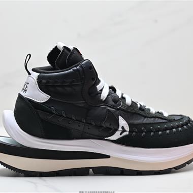 Jean Paul Gaultier x sacai x NIKE VaporWaffle ”Multi-Color“ 三方聯名