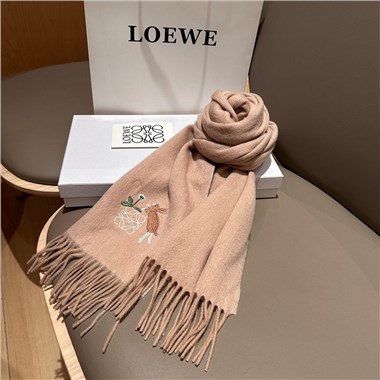 LOEWE  2025秋冬新款時尚圍巾 尺寸:180-30