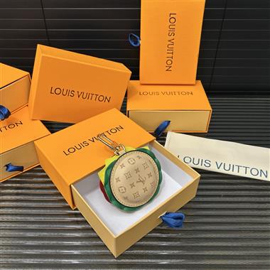 LOUIS VUITTON   2025新款時尚包包 尺寸：10CM