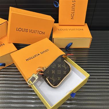 LOUIS VUITTON   2025新款時尚包包 尺寸：7CM