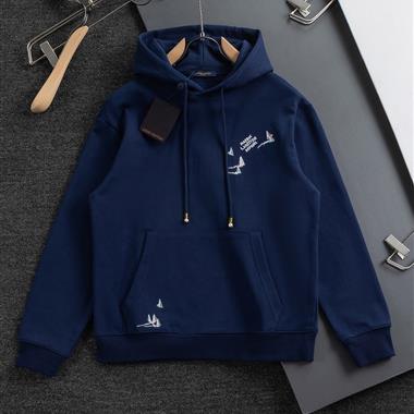 LouisVuitton   2025秋冬新款衛衣帽T  尺寸偏大