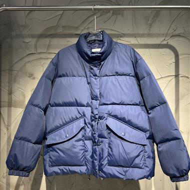 MIUMIU   2025秋冬新款羽絨外套  尺寸偏大