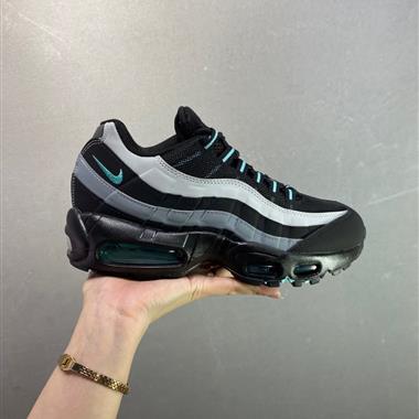 Nike Air Max 95 x Stash Black and Harbor Blue 氣墊增高跑步鞋