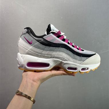 Nike Air Max 95 x Stash Black and Harbor Blue 氣墊增高跑步鞋