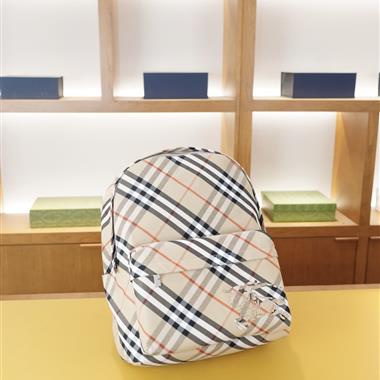 BURBERRY   2025新款男生時尚包包 尺寸:37x30x18CM