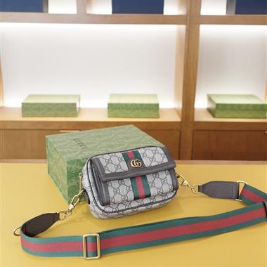 GUCCI    2025新款男生時尚包包 尺寸：19x13x5CM