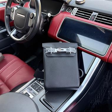 HERMES    2025新款男生時尚包包 尺寸:18x26x7CM