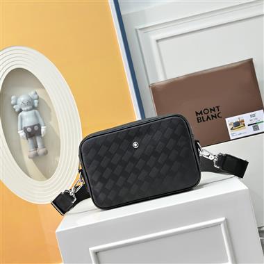 Montblanc   2025新款男生時尚包包 尺寸：24x16x6CM