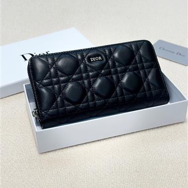 DIOR   2025新款時尚皮夾  尺寸:19*10CM
