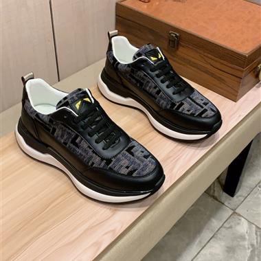 FENDI   2025新款男生休閒時尚鞋子