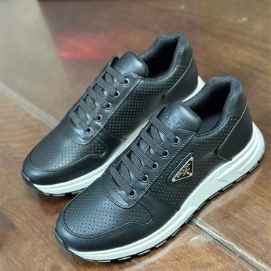 PRADA  2025新款男生休閒時尚鞋子