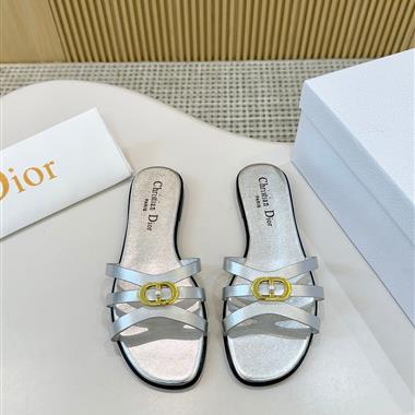 DIOR    2025新款女生休閒時尚鞋子