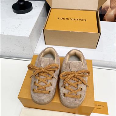 Louis Vuitton    2025新款女生休閒時尚鞋子