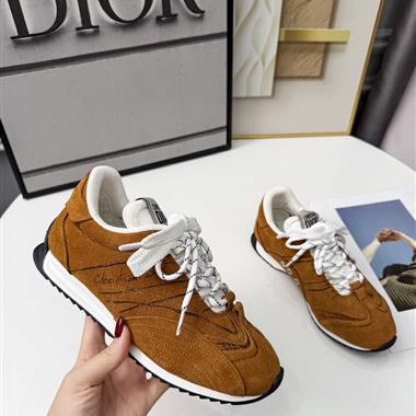 DIOR    2025新款女生休閒時尚鞋子