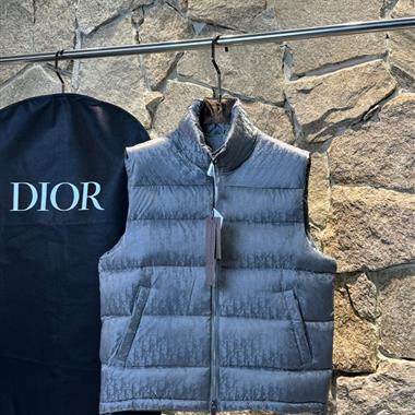DIOR   2025秋冬新款羽絨服外套