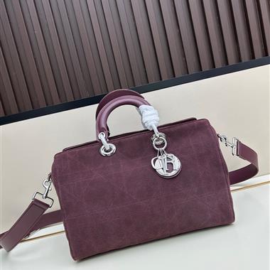 DIOR   2025新款女生時尚包包 尺寸:34*19*23CM