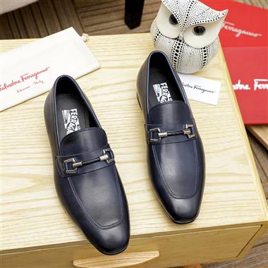 Ferragamo   2025新款男生休閒時尚鞋子