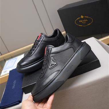 PRADA    2025新款男生休閒時尚鞋子