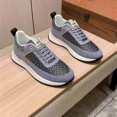 BOSS    2025新款男生休閒時尚鞋子