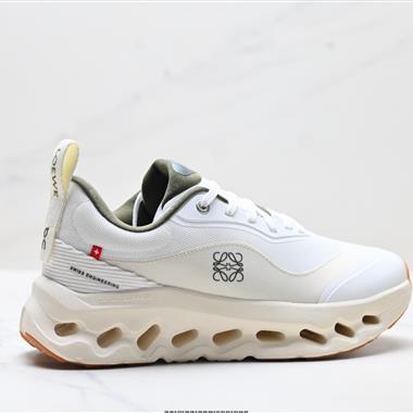 Loewe x On 昂跑Cloudtilt 2.0 聯名輕量運動休閒鞋