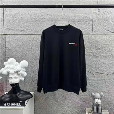 MIUMIU   2025秋冬新款衛衣帽T