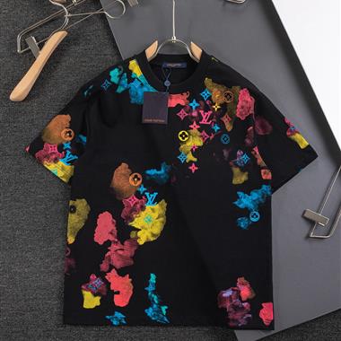 Louis Vuitton   2026春季新款短袖T恤  尺寸偏大