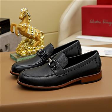 Ferragamo  2025新款男生休閒時尚鞋子